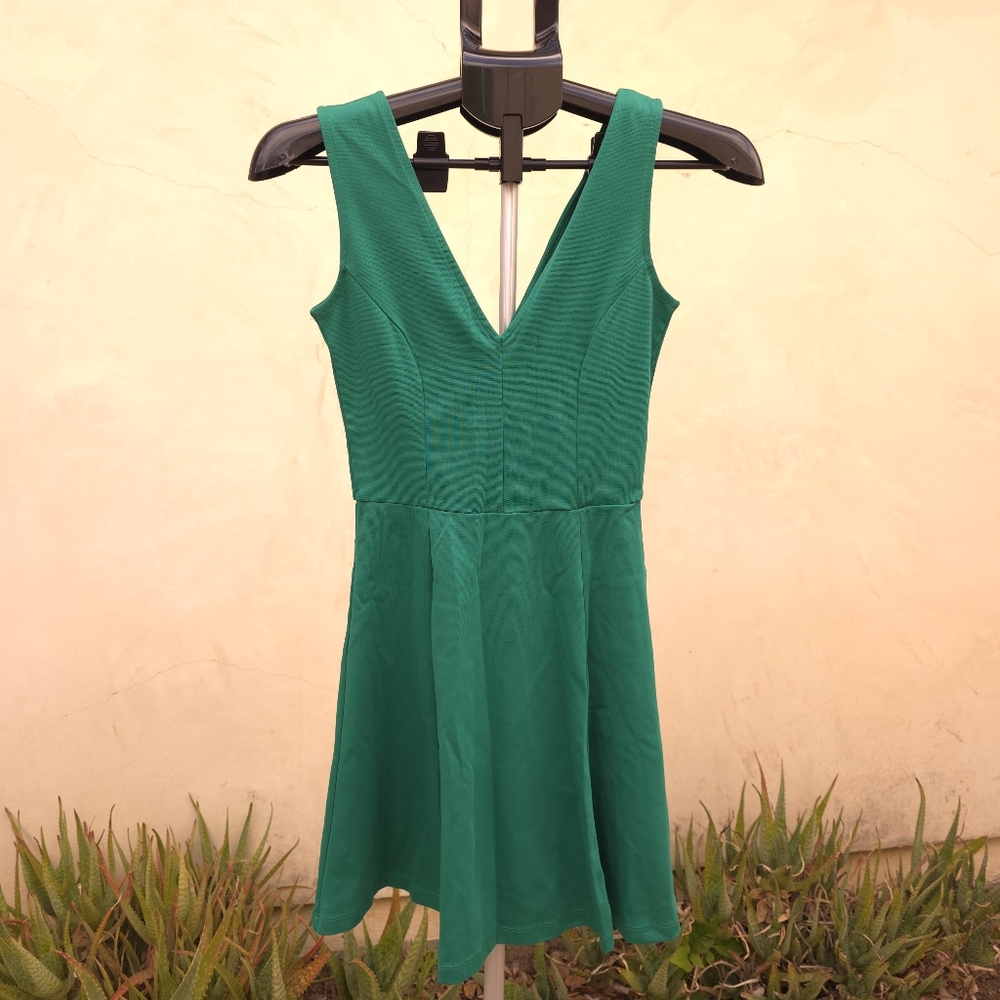 H&M Green Pleated Mini Dress Size XS